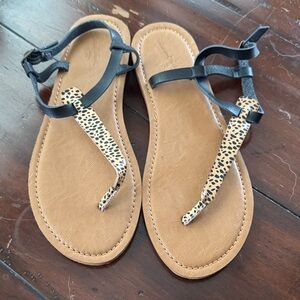 Universal Thread Leopard Print Sandals with Black Straps